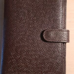 Louis Vuitton Purple Taiga Leather Agenda PM